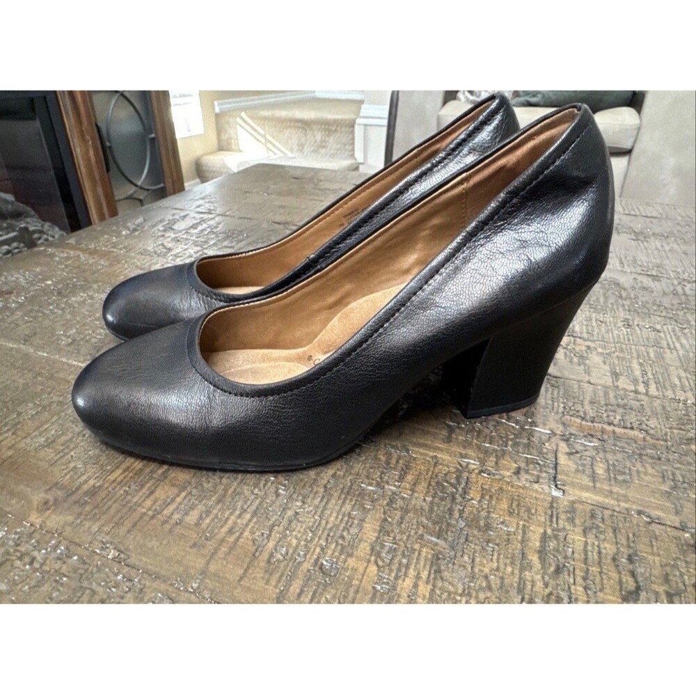 Sofft Womens 7 M Black Heels Pumps Leather Comfort Career Classic Slip On Shoes
